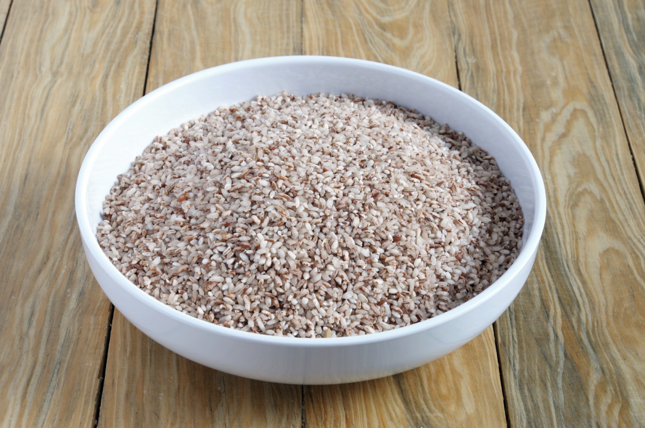 Cereales-gros-plan-sur-le-riz-de-Camargue